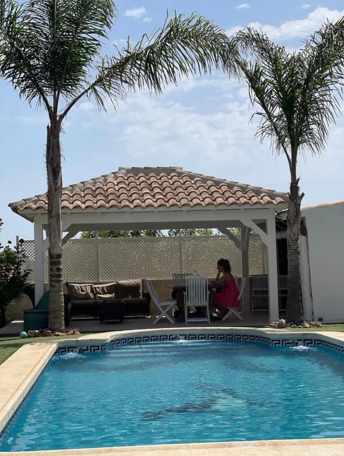 1 Habitacion Con Bano Privado Frente A La Piscina, Maximo Para 4 Personas, No Es La Casa Completa,1Cama Y 1 Sofa-Cama San Vicente Raspeig Екстер'єр фото